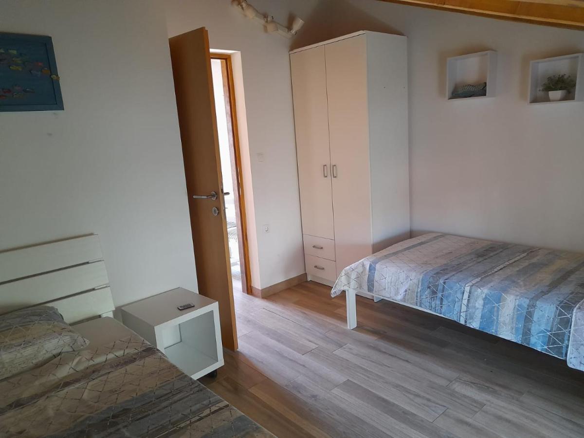 Apartman Jurisic Vir Eksteriør bilde